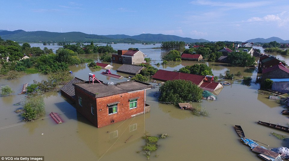 360FD6EA00000578-3680615-Destroyed_Dongguan_Village_in_China_s_Anhui_province_has_been_le-a-115_1467985516470.jpg